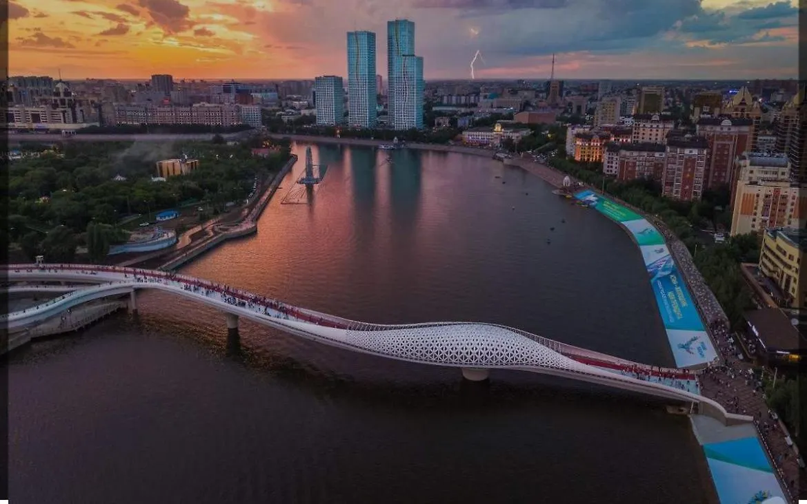 Гранд Алатау На Набережной Nur-Sultan