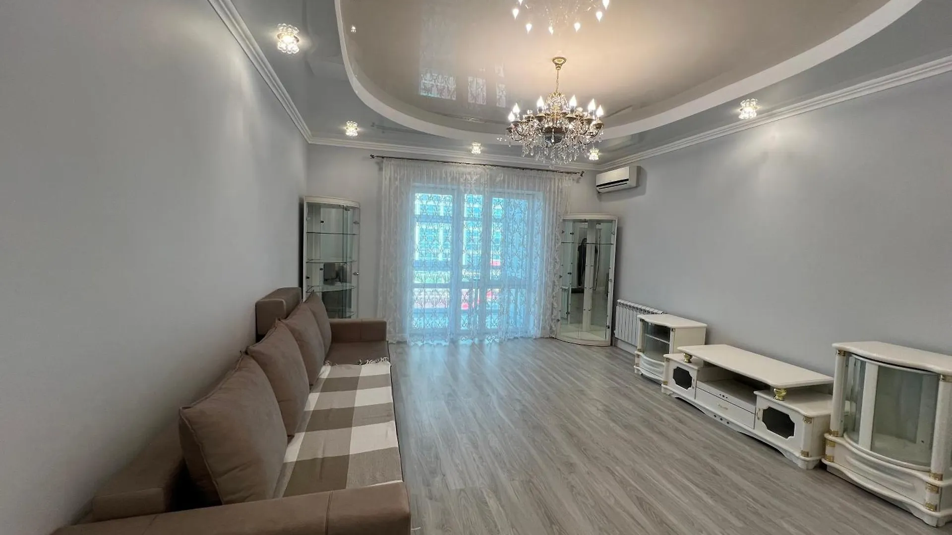 Гранд Алатау На Набережной Nur-Sultan  Apartment