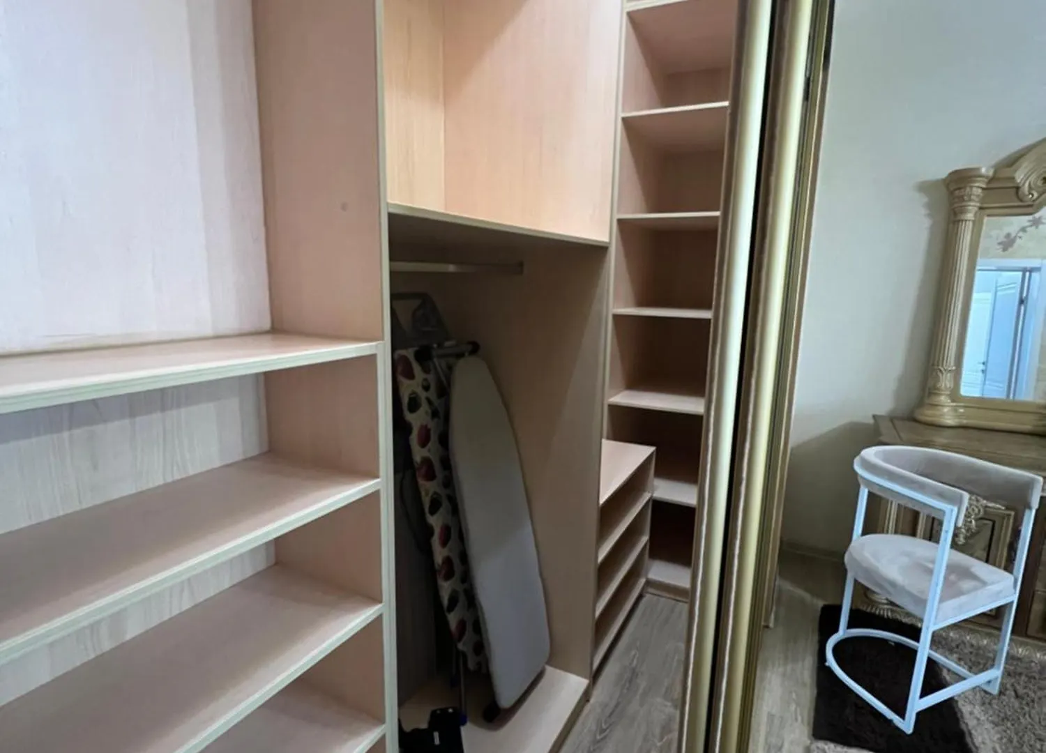 Гранд Алатау На Набережной Nur-Sultan  Apartment